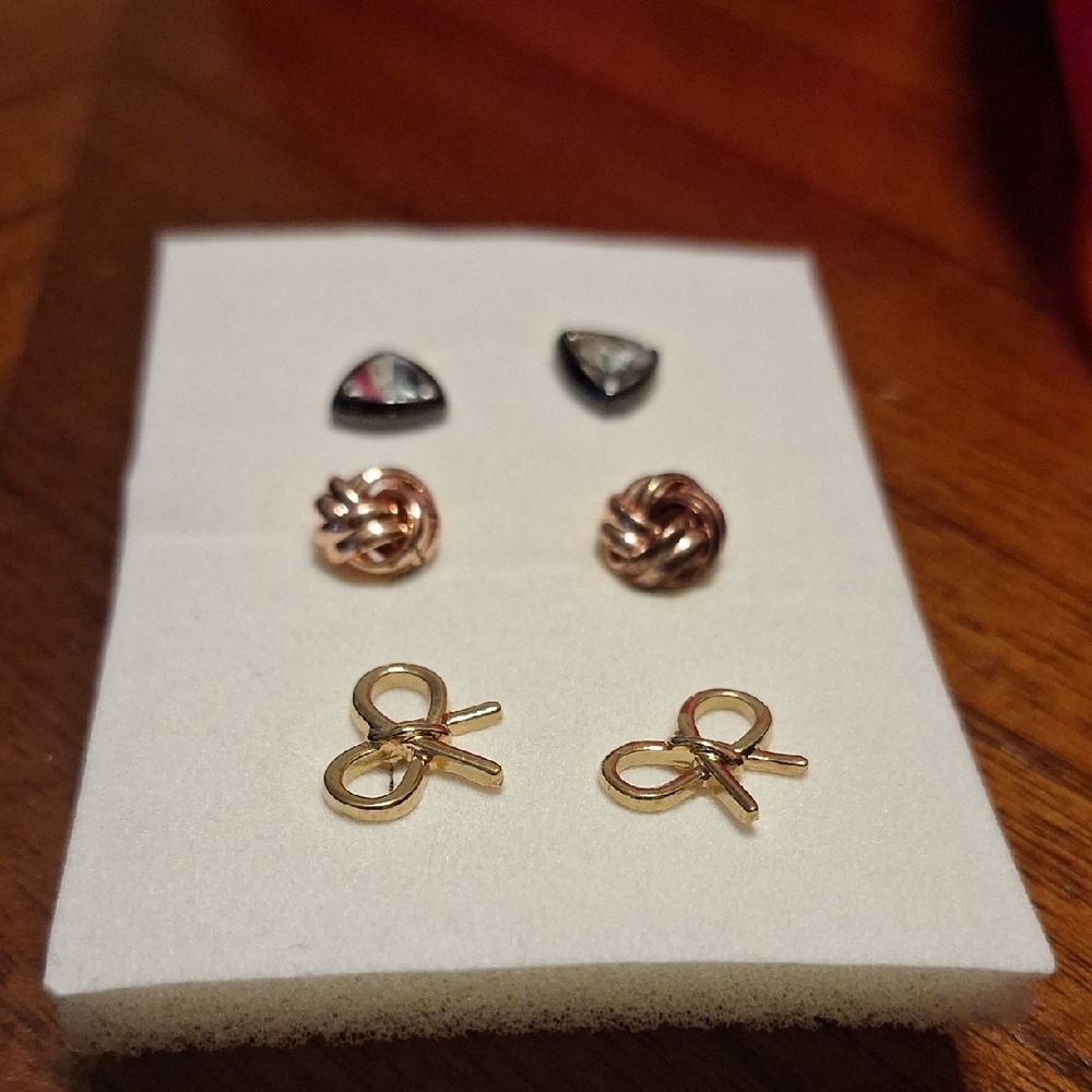 Gold and Black Earring Set